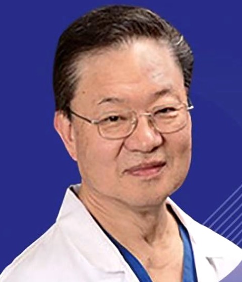 Dr. Henry Yoo, DVM, MS, MBA, ScoopLab's formulating veterinarian